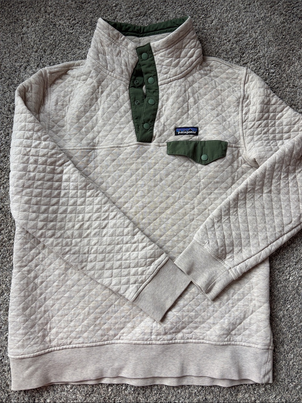 Patagonia Quilted Pullover - Oatmeal with Olive Trim